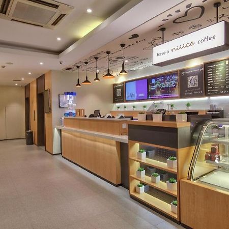 Hanting Hotel Ningbo Tian Yi Square Newbranch Exteriör bild