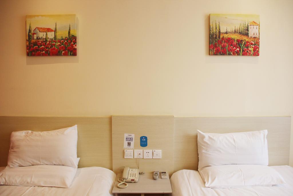 Hanting Hotel Ningbo Tian Yi Square Newbranch Rum bild